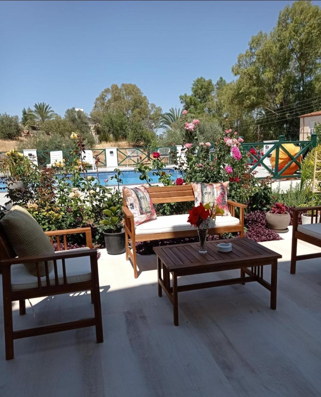Lefka  Dervise Mehmet Guest House מראה חיצוני תמונה