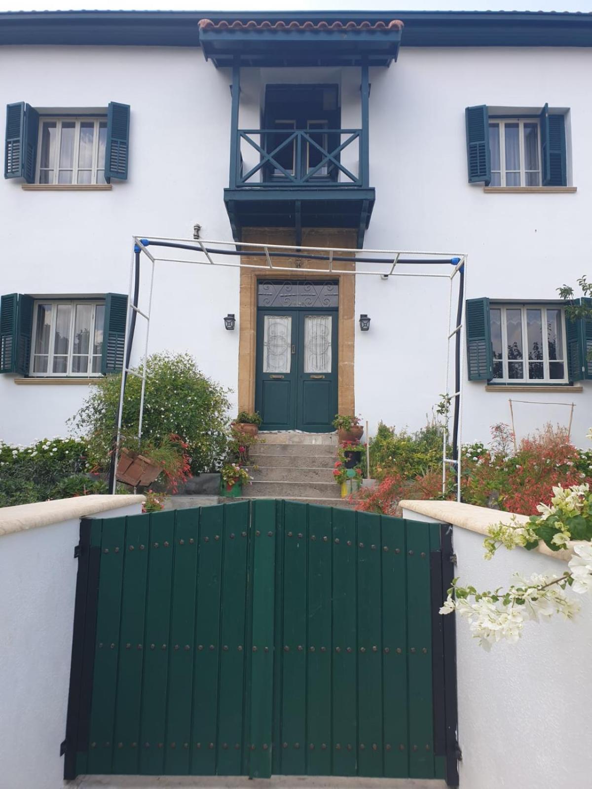 Lefka  Dervise Mehmet Guest House מראה חיצוני תמונה